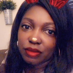 Meet your Posher, Chela